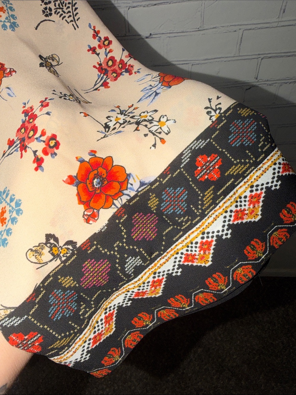 EUC Chelsea and Violet Ivory Floral Boho Duster Cardigan with Black Trim. Medium - Picture 3 of 6